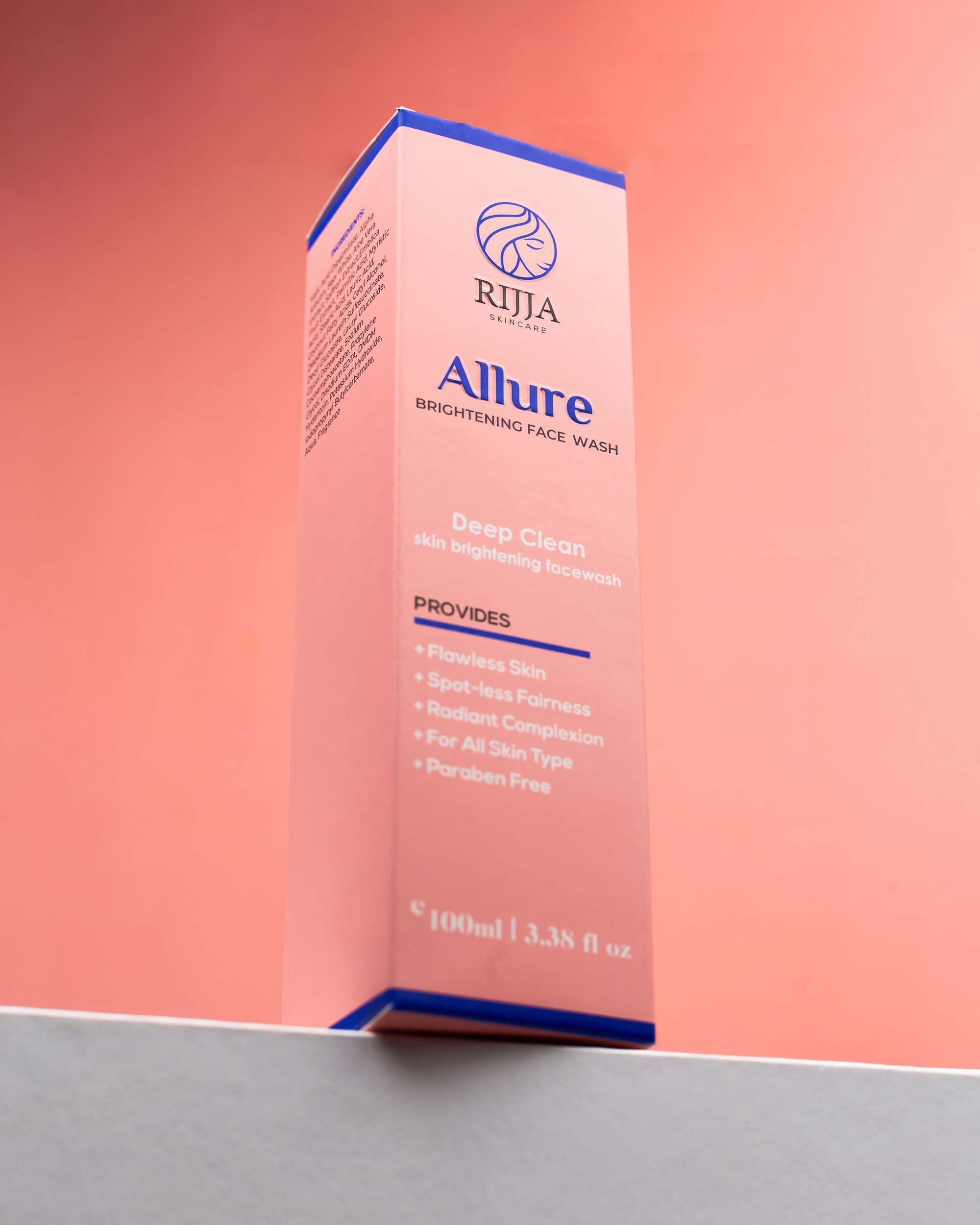 Allure Brightening Facewash